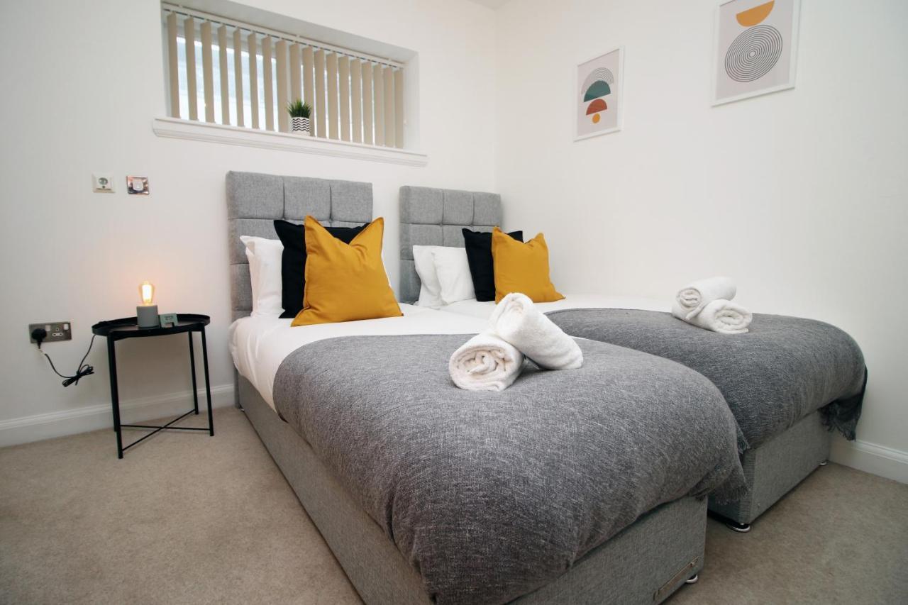 No 2 Under The Clock By Ssw - 2Br, Right In The City Centre, Sleeps 6 Cardiff Luaran gambar